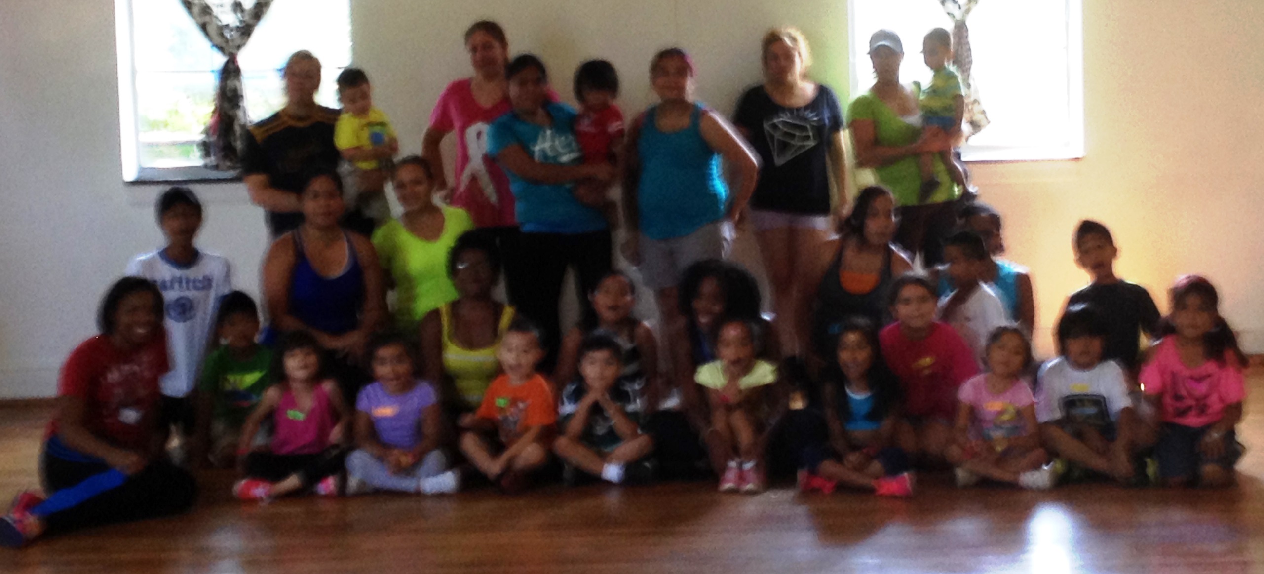 Another big group of mommies and kids turned out for Casita De Amor Bible study and Zumba today!